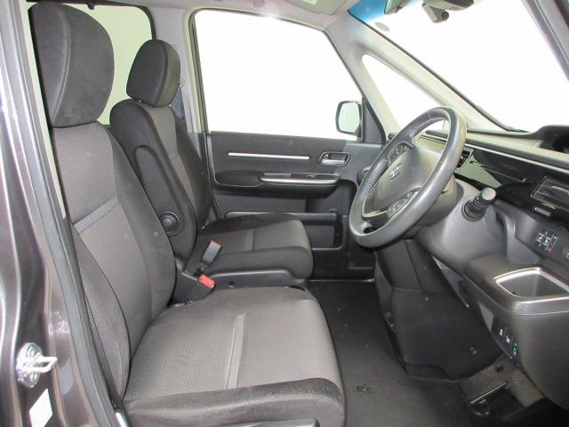 ステップワゴンスパーダ スパーダハイブリッドＧホンダセンシング　ＨｏｎｄａＳＥＮＳＩＮＧ　前後ドラレコ　メモリーナビ　フルセグＴＶ　リヤカメラ　ＥＴＣ　Ｂｌｕｅｔｏｏｔｈ　ＣＭＢＳ　スマキー　Ａストップ　ＥＳＣ　ＵＳＢ入力　両側自動ドア　オートエアコン　地デジ（19枚目）