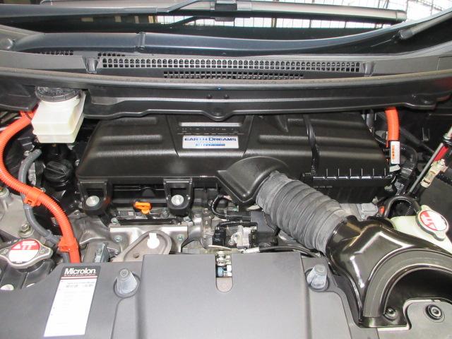 ステップワゴンスパーダ スパーダハイブリッドＧホンダセンシング　ＨｏｎｄａＳＥＮＳＩＮＧ　前後ドラレコ　メモリーナビ　フルセグＴＶ　リヤカメラ　ＥＴＣ　Ｂｌｕｅｔｏｏｔｈ　ＣＭＢＳ　スマキー　Ａストップ　ＥＳＣ　ＵＳＢ入力　両側自動ドア　オートエアコン　地デジ（30枚目）
