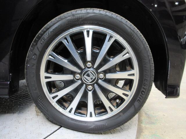 Ｎ－ＢＯＸカスタム Ｇ・ターボＬパッケージ　メモリーナビ　リアカメラ　両側電動スライドドア　純正アルミ　Ｂｌｕｅｔｏｏｔｈ　ＵＳＢ　ＨＩＤヘッドライト　オートライト　パドルシフト　ＡＵＴＯエアコン　ナビＴＶ　地デジテレビ　Ｂカメ　盗難警報装置（26枚目）