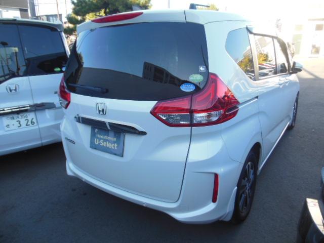 フリード Ｇ・ホンダセンシング　純正９インチメモリーナビＢｌｕｅｔｏｏｔｈドラレコＥＴＣＲカメラワンオーナー　Ｆセグ　追突被害軽減ブレーキ　ｉストップ　Ｗエアバッグ　パワーウィンドウ　１オ－ナ－　アクティブクルーズコントロール（5枚目）