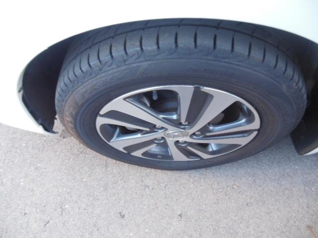 フリード Ｇ・ホンダセンシング　純正９インチメモリーナビＢｌｕｅｔｏｏｔｈドラレコＥＴＣＲカメラワンオーナー　Ｆセグ　追突被害軽減ブレーキ　ｉストップ　Ｗエアバッグ　パワーウィンドウ　１オ－ナ－　アクティブクルーズコントロール（22枚目）