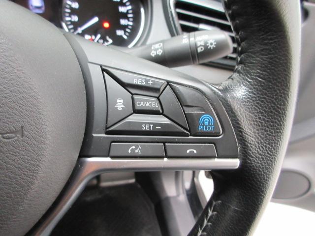 エクストレイル ２０ＸｉＶセレクション　ＥＴＣ　ナビ　全周囲カメラ　フルセグＴＶ　前席電動シート　全席シートヒーター　ドアバイザー　ワンオーナー　電動パワーシート　地デジ　踏み間違い防止　盗難防止　全周囲モニター　横滑り防止装置　ｉストップ（7枚目）