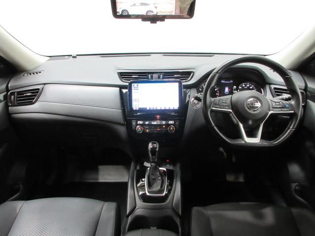 エクストレイル ２０ＸｉＶセレクション　ＥＴＣ　ナビ　全周囲カメラ　フルセグＴＶ　前席電動シート　全席シートヒーター　ドアバイザー　ワンオーナー　電動パワーシート　地デジ　踏み間違い防止　盗難防止　全周囲モニター　横滑り防止装置　ｉストップ（19枚目）