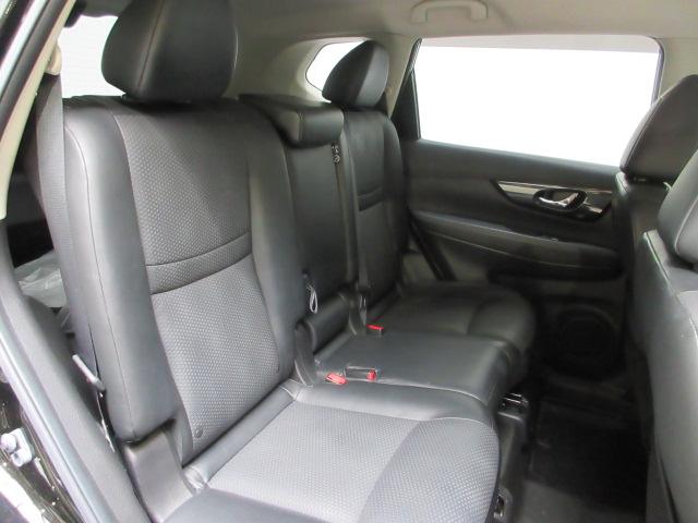 エクストレイル ２０ＸｉＶセレクション　ＥＴＣ　ナビ　全周囲カメラ　フルセグＴＶ　前席電動シート　全席シートヒーター　ドアバイザー　ワンオーナー　電動パワーシート　地デジ　踏み間違い防止　盗難防止　全周囲モニター　横滑り防止装置　ｉストップ（23枚目）