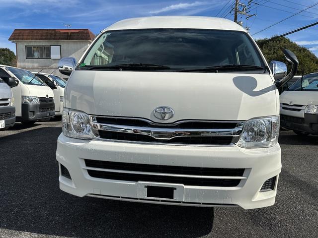 ハイエースワゴン グランドキャビン 電動スライドドアオートステップ10人乗純正ナビTVバックカメラETCキーレスブルートゥース禁煙オートライトリヤクーラーヒーター3型後期ルームクリーニング済み(3枚目)