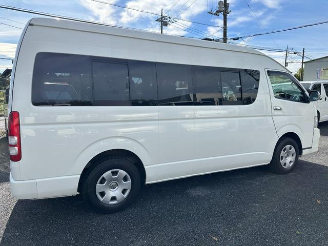 ハイエースワゴン グランドキャビン 電動スライドドアオートステップ10人乗純正ナビTVバックカメラETCキーレスブルートゥース禁煙オートライトリヤクーラーヒーター3型後期ルームクリーニング済み(9枚目)