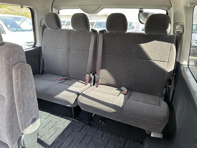 ハイエースワゴン GL 電動スライドドアプッシュスタートLEDヘッドライトアルパイン11インチナビ TVバックカメラETCスマートキーリヤモニター禁煙6速オートマFエアロフォグ100V電源タイベルチェーン(36枚目)