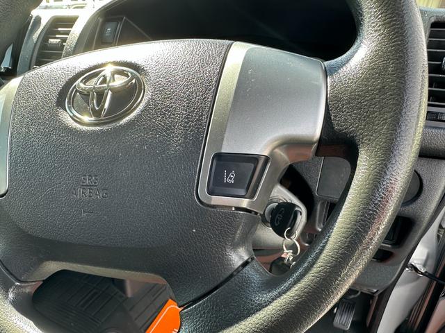 ハイエースバン ロングDX ディーゼルトヨタセーフティセンスナビバックカメラETCキーレスブルートゥース6速オートマ両側スライドドアタイベルチェーン衝突軽減オートハイビームセキュリティールームクリーニング済み(20枚目)