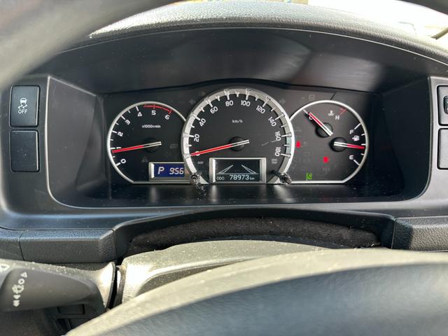 ハイエースバン ロングDX ディーゼルトヨタセーフティセンスナビバックカメラETCキーレスブルートゥース6速オートマ両側スライドドアタイベルチェーン衝突軽減オートハイビームセキュリティールームクリーニング済み(21枚目)