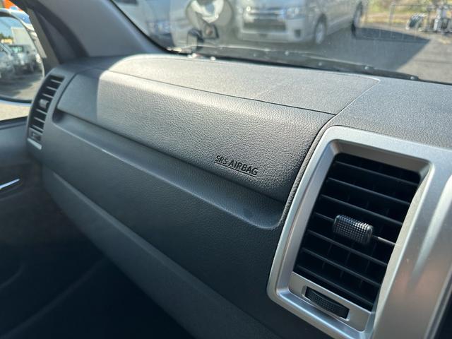 ハイエースワゴン GL 電動スライドドア10人純正ナビTVバックカメラETCキーレスオートライトリヤクーラーヒーター6速オートマ禁煙Fフォグタイベルチェーンルームクリーニング済みブルートゥース(22枚目)