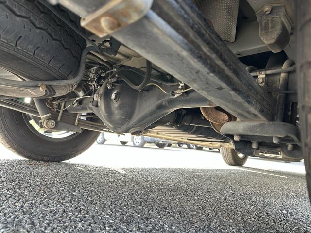 ハイエースバン DX GLパッケージ 純正ナビTVバックカメラキーレス6速オートマ禁煙電動格納ミラー両側スライドドア15インチAW2025年製造タイヤタイベルチェーンルームクリーニング済み(13枚目)