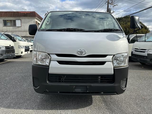 ハイエースバン ロングＤＸ　ディーゼル両側スライドドアナビバックカメラＥＴＣキーレスＷエアバックパワーウインドー集中ドアロックルームクリーニング済み（3枚目）