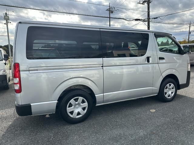 ハイエースバン ロングＤＸ　ディーゼル両側スライドドアナビバックカメラＥＴＣキーレスＷエアバックパワーウインドー集中ドアロックルームクリーニング済み（10枚目）