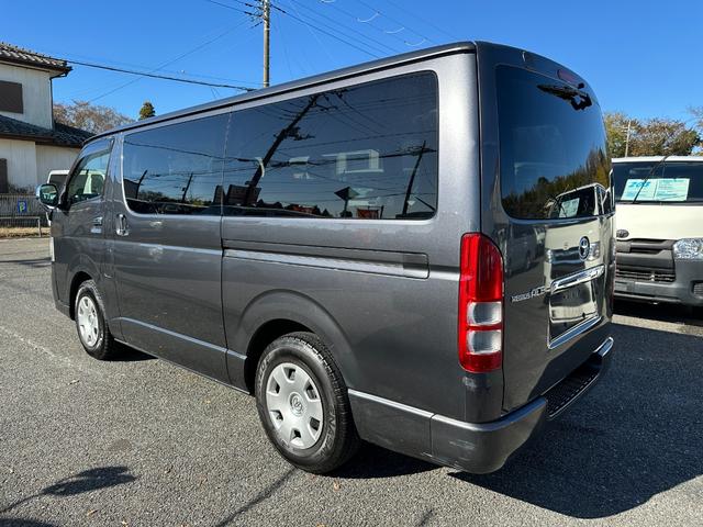 ハイエースバン ロングスーパーＧＬ　３型後期純正ナビＴＶバックカメラＥＴＣキーレスリヤクーラーヒーターオートライトオートエアコン電動格納ミラー両側スライドドアタイベルチェーンルームクリーニング済みＷエアバック（6枚目）