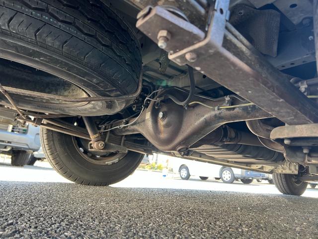 ハイエースバン ロングDX 業者販売歓迎純正ナビワンセグTVバックカメラ6人小窓ABSエアバックタイベルチェーン集中ドアロック4ナンバー積載量1250キロ(12枚目)