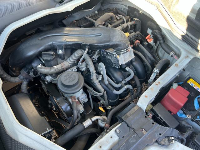 ハイエースバン ロングDX 業者販売歓迎純正ナビワンセグTVバックカメラ6人小窓ABSエアバックタイベルチェーン集中ドアロック4ナンバー積載量1250キロ(27枚目)