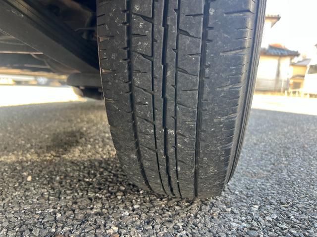 ハイエースワゴン ＧＬ　業者販売歓迎３型４ＷＤ電動スライドアリアクーラーヒーターナビワンセグＴＶバックカメラキーレスイージークローザーＥＴＣオートライトオートエアコンフロントフォグ１００Ｖ電源電動格納ミラータイベルチェーン（10枚目）