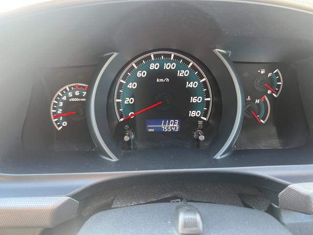 ハイエースワゴン ＧＬ　業者販売歓迎３型４ＷＤ電動スライドアリアクーラーヒーターナビワンセグＴＶバックカメラキーレスイージークローザーＥＴＣオートライトオートエアコンフロントフォグ１００Ｖ電源電動格納ミラータイベルチェーン（21枚目）