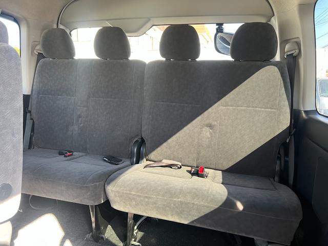 ハイエースワゴン ＧＬ　業者販売歓迎３型４ＷＤ電動スライドアリアクーラーヒーターナビワンセグＴＶバックカメラキーレスイージークローザーＥＴＣオートライトオートエアコンフロントフォグ１００Ｖ電源電動格納ミラータイベルチェーン（33枚目）