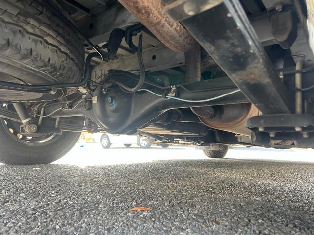 ハイエースワゴン ＧＬ　３型後期１０人純正ナビＴＶバックカメラキーレスリヤクーラーヒーター電動ステップイージークローザーコーナーセンサーオートライトオートエアコン電動格納ミラーＦフォグ２０２４年製造タイヤＷエアバック（13枚目）