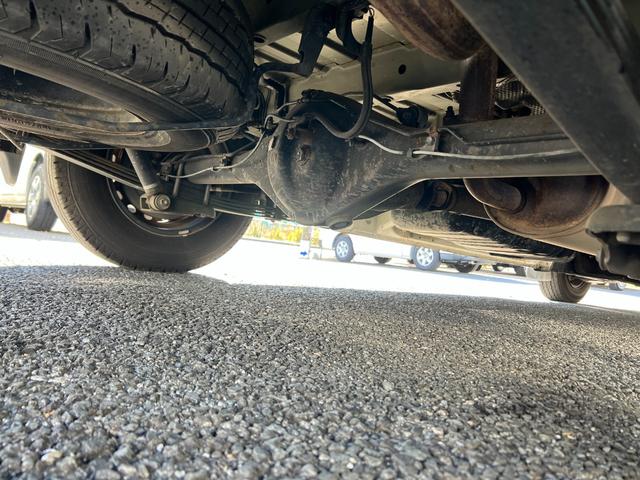 ハイエースワゴン グランドキャビン 純正ナビTVバックカメラETCキーレスリヤクーラーヒーター電動スライドドア電動格納ミラーシートカバーオートライトオートエアコンWエアバック(13枚目)