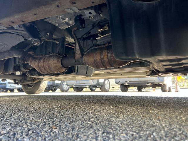 ハイエースワゴン グランドキャビン 純正ナビTVバックカメラETCキーレスリヤクーラーヒーター電動スライドドア電動格納ミラーシートカバーオートライトオートエアコンWエアバック(14枚目)