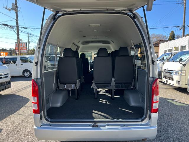 ハイエースワゴン グランドキャビン 純正ナビTVバックカメラETCキーレスリヤクーラーヒーター電動スライドドア電動格納ミラーシートカバーオートライトオートエアコンWエアバック(37枚目)