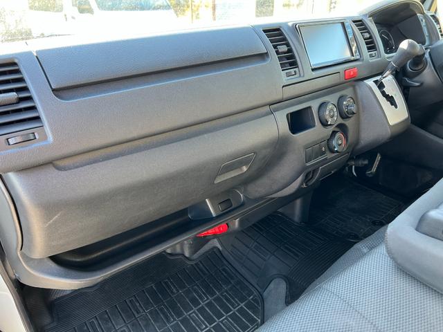 ハイエースバン ロングDX GLパッケージ キーレス純正ナビTVバックカメラETC2.0TSSオートハイビーム6人小窓6速ATタイベルチェーン電動格納ミラー(29枚目)