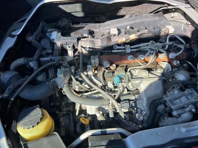 ハイエースバン ロングDX ディーゼル9人キーレスリヤクーラーヒーター純正ナビTVBluetoothバックカメラドラレコ小窓禁煙ルームクリーニング済(29枚目)