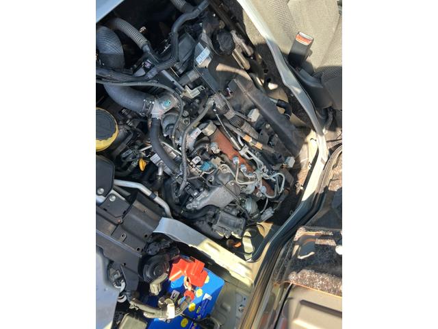 ハイエースバン ロングDX ディーゼル9人キーレスリヤクーラーヒーター純正ナビTVBluetoothバックカメラドラレコ小窓禁煙ルームクリーニング済(30枚目)