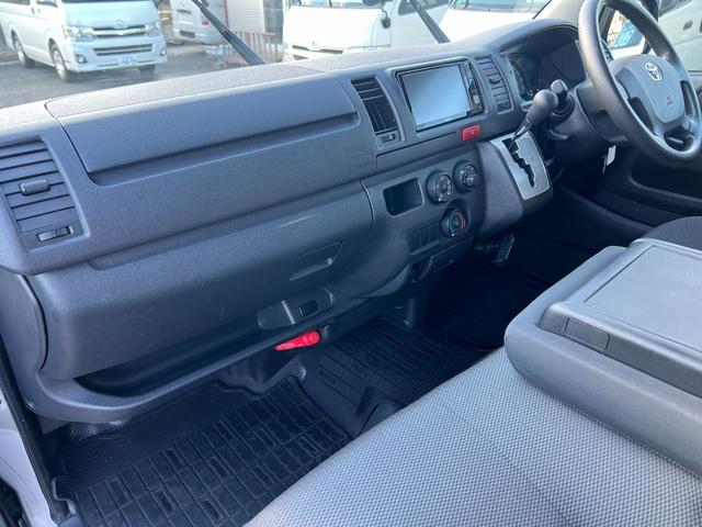 ハイエースバン ロングＤＸ　ＧＬパッケージ　５Ｄ６人乗りキーレスナビＴＶバックカメラ小窓電動格納ミラータイベルチェーンルームクリーニング済（28枚目）