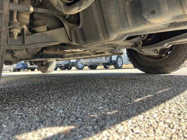 ハイエースバン ロングＤＸ　３人乗り５ドアキーレスバックカメラパワーウィンドウ集中ドアロックタイベルチェーン６速ＡＴ禁煙ルームクリーニング済（14枚目）