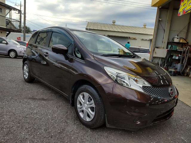 ノート X DIG-S Vセレクション+セーフティ 禁煙車 衝突被害軽減ブレーキ ナビ 全方位カメラ ブルーテュース テレビDVD視聴可 ステアリングスイッチ スマートキープッシュスタート ETC オートエアコン ドアバイザ ドライブレコーダ(6枚目)