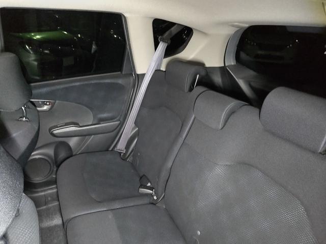 フィット G 禁煙車 ETC HDDナビ テレビDVD視聴可 ミュージックサーバ キーレスエントリ ドアバイザ プライバシーガラス ヘッドライトレベライザ ドライブレコーダ(8枚目)