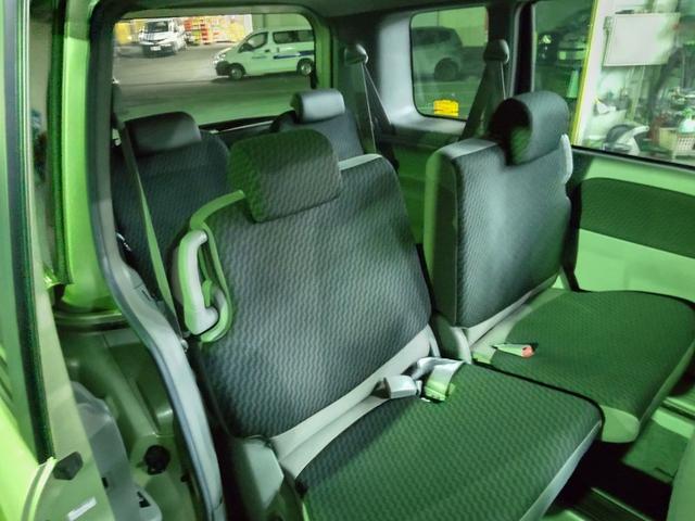 シエンタ Ｘリミテッド　禁煙車　電動スライドドア　ナビ　テレビ　ＤＶＤ視聴可　キーレスエントリー　ＥＴＣ　ヘッドライトレベライザ　ウインカー付きドアミラー　３列シート７人乗り　ドライブレコーダ（6枚目）