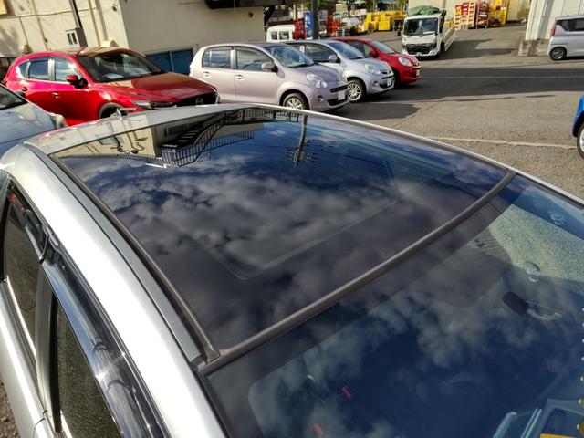 フィット G 禁煙車 スカイルーフ HDDナビ ミュージックサーバ テレビDVD視聴可 ドアバイザー ETC キーレスエントリー ヘッドライトレベライザ ドライブレコーダ(2枚目)