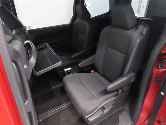 ノア Ｓ－Ｇ　ワンオーナー　禁煙車　トヨタ認定中古車　コネクティッドナビＰＬＵＳ　パノラミックビューモニター　後席モニター　トヨタセーフティーセンス　レーダークルーズコントロール　クリアランスソナー（13枚目）