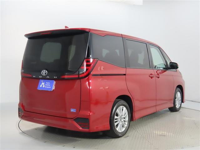 ノア Ｓ－Ｇ　ワンオーナー　禁煙車　トヨタ認定中古車　コネクティッドナビＰＬＵＳ　パノラミックビューモニター　後席モニター　トヨタセーフティーセンス　レーダークルーズコントロール　クリアランスソナー（15枚目）
