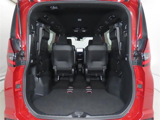 ノア Ｓ－Ｇ　ワンオーナー　禁煙車　トヨタ認定中古車　コネクティッドナビＰＬＵＳ　パノラミックビューモニター　後席モニター　トヨタセーフティーセンス　レーダークルーズコントロール　クリアランスソナー（17枚目）