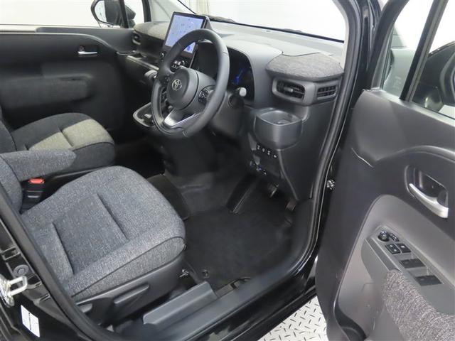 シエンタ Ｇ　ワンオーナー　禁煙車　トヨタ認定中古車　コネクティッドナビＰＬＵＳ　バックカメラ　前後ドラレコ　トヨタセーフティーセンス　レーダークルーズコントロール　クリアランスソナー　両側パワースライドドア（8枚目）