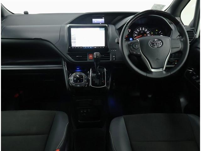 ノア Si ダブルバイビーIII ワンオーナー 禁煙車 トヨタ認定中古車 アルパイン製9インチナビ 後席モニター ETC ドライブレコーダー トヨタセーフティーセンス クリアランスソナー 両側パワースライドドア(3枚目)