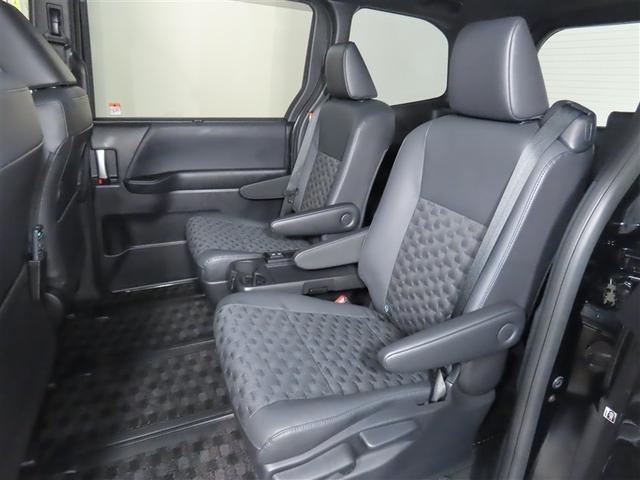 ヴォクシー ハイブリッドS-Z ワンオーナー 禁煙車 トヨタ認定中古車 コネクティッドナビ バックカメラ 後席モニター デジタルインナーミラー トヨタセーフティーセンス レーダークルーズ クリアランスソナー(12枚目)