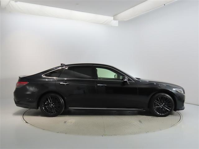 クラウンハイブリッド ＲＳ　リミテッドＩＩ　ワンオーナー　禁煙車　トヨタ認定中古車　純正ナビ　バックカメラ　ＥＴＣ　シートベンチレーション　トヨタセーフティーセンス　レーダークルーズ　クリアランスソナー（24枚目）