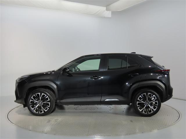 ヤリスクロス Ｚ　元当社試乗車　禁煙車　トヨタ認定中古車　コネクティッドナビ　パノラミックビューモニター　パワーバックドア　トヨタセーフティーセンス　レーダークルーズコントロール　クリアランスソナー（4枚目）