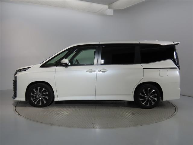 ヴォクシー S-Z ワンオーナー 禁煙車 トヨタ認定中古車 コネクティッドナビ 後席モニター バックカメラ パワーバックドア 前後ドライブレコーダー トヨタセーフティーセンス レーダークルーズ クリアランスソナー(4枚目)