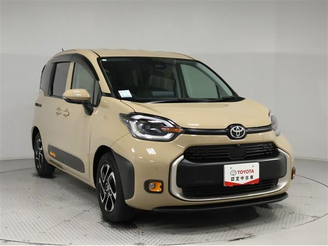 シエンタ ハイブリッドＺ　ワンオーナー　禁煙車　トヨタ認定中古車　コネクティッドナビ　パノラミックビューモニター　シートヒーター　トヨタセーフティーセンス　レーダークルーズコントロール　クリアランスソナー（11枚目）