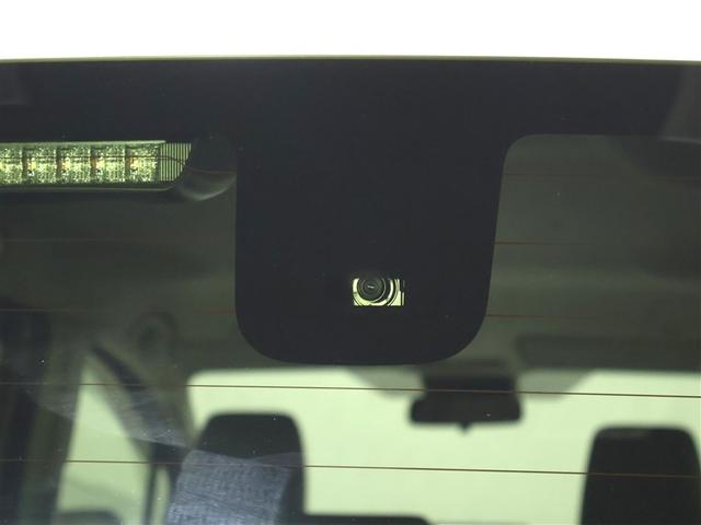 シエンタ ハイブリッドＺ　ワンオーナー　禁煙車　トヨタ認定中古車　コネクティッドナビ　パノラミックビューモニター　シートヒーター　トヨタセーフティーセンス　レーダークルーズコントロール　クリアランスソナー（13枚目）