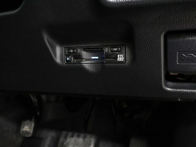 シエンタ ハイブリッドＺ　ワンオーナー　禁煙車　トヨタ認定中古車　コネクティッドナビ　パノラミックビューモニター　シートヒーター　トヨタセーフティーセンス　レーダークルーズコントロール　クリアランスソナー（18枚目）