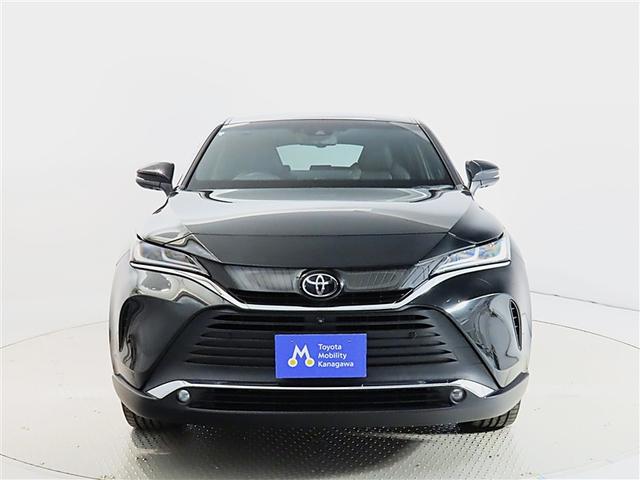 ハリアー Ｚ　レザーパッケージ　ワンオーナー　禁煙車　トヨタ認定中古車　純正ナビ　パノラミックビューモニター　シートベンチレーション　デジタルインナーミラー　パワーバックドア　トヨタセーフティーセンス　レーダークルーズコントロール（5枚目）