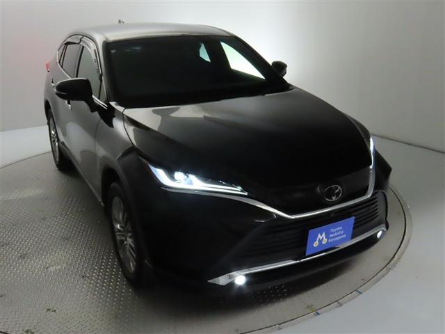 ハリアー Ｚ　レザーパッケージ　ワンオーナー　禁煙車　トヨタ認定中古車　純正ナビ　パノラミックビューモニター　シートベンチレーション　デジタルインナーミラー　パワーバックドア　トヨタセーフティーセンス　レーダークルーズコントロール（9枚目）